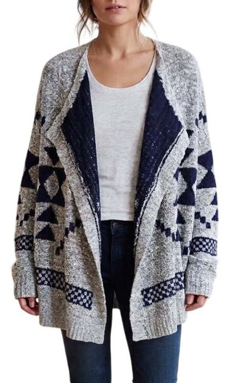 NEW ROMEO + JULIET COUTURE Oversized Southwestern Knit Open Cardigan SZ S